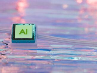A square of aluminum is resting on glass.